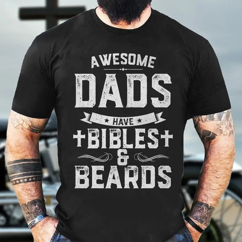 Men's Awesome Dads Have Bibles & Beards Print T-shirt